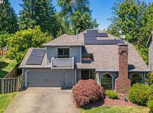 9062 SW Hill St, Tigard, OR 97223