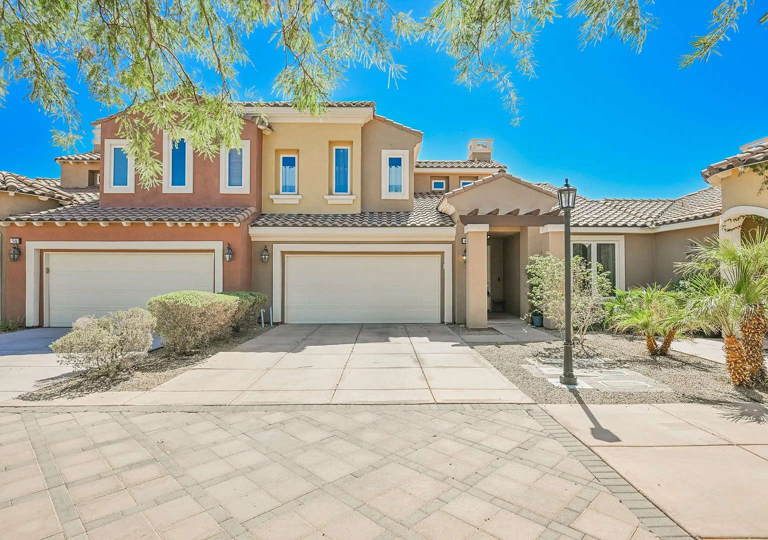 Lake Las Vegas Furnished Townhome Gated — Photo 1
