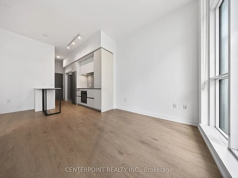34 Tubman Ave #1102E — Photo 16