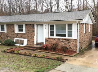 315 E McLelland Ave, Mooresville, NC 28115