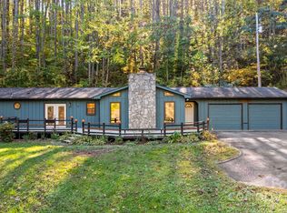 621 Kitchens Branch Rd, Sylva, NC 28779