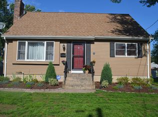 89 Lois St, Bristol, CT 06010