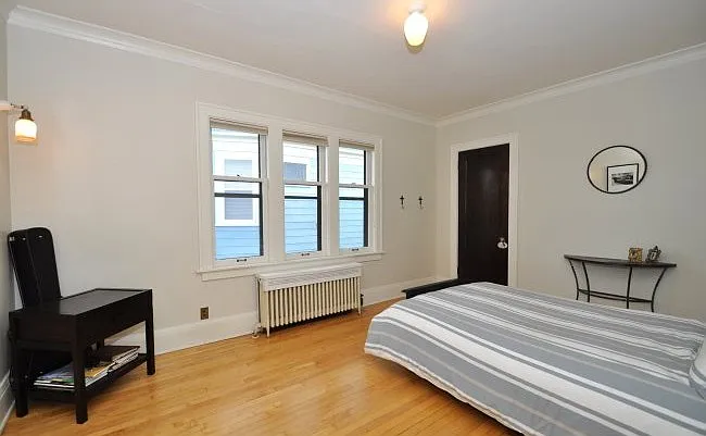 2745-2747 N Downer Ave #2747 - UPPER — Photo 12