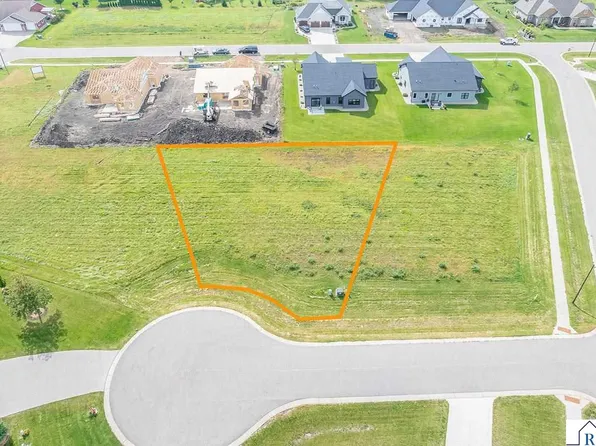 106 Butler Falls Ct, Mankato, MN 56001