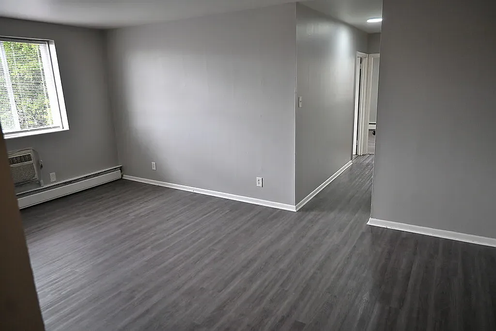 1 bed, 650 sqft, $1,095 — Photo 2