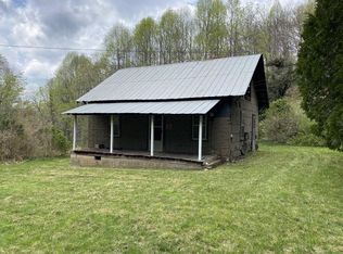 1931 McKinney Mine Rd, Spruce Pine, NC 28777