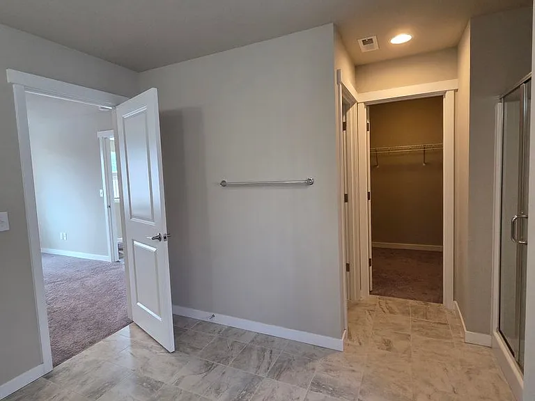 2524 Jacaranda Ave — Photo 33