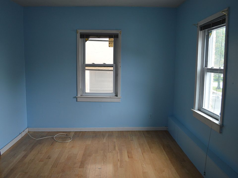 1st image of 304 New York Ave