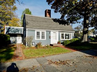 17 Walnut St, Marblehead, MA 01945