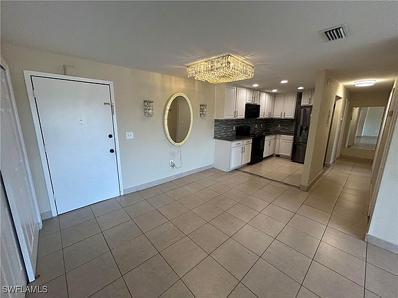 5th image of 3704 Broadway APT 304