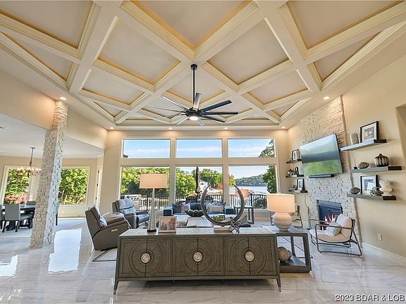 4th image of 448 Via Del Lago Dr