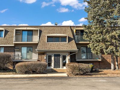 254 E Bailey Rd APT M, Naperville, IL, 60565