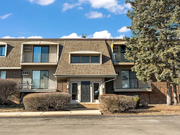 254 E Bailey Rd APT M, Naperville, IL 60565