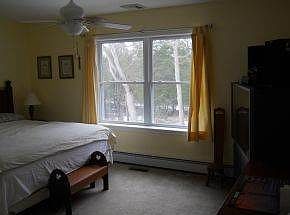 lg. double windows/ceiling fan