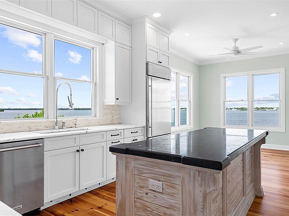 5th image of 6415 Manasota Key Rd