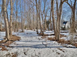 18 Saint Marys Rd, Shelter Island, NY 11964