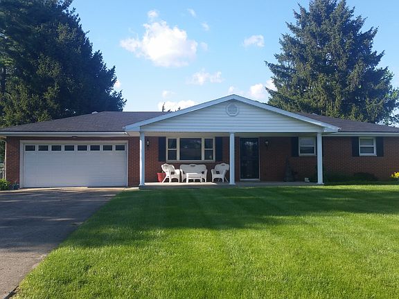 5th image of 190 Oak Dr