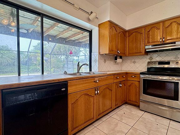 5th image of 21045 Condado Road