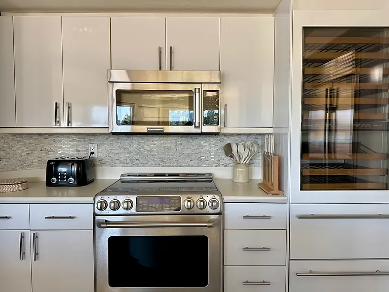 2714 Fairview Ave E #501 — Photo 19