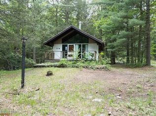 108 Grace Rd, Shohola, PA 18458