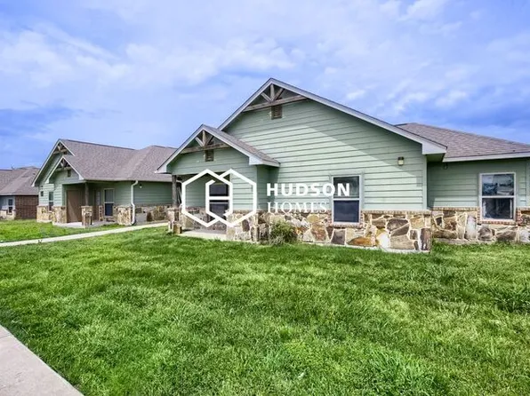 101 Pharm Hills Rd Unit 203, Mabank, TX 75147