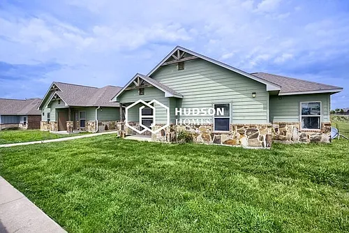 101 Pharm Hills Rd Photo 1