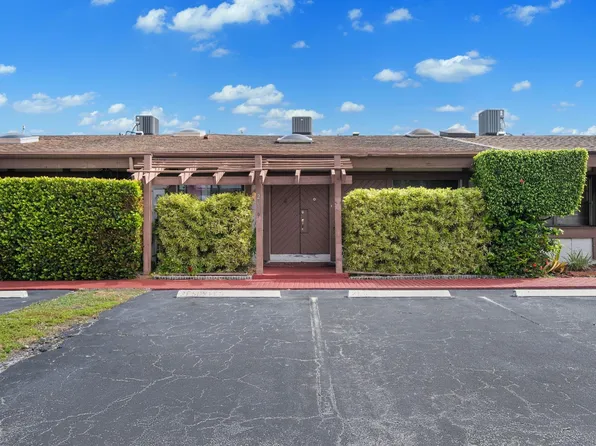 2679 S Parkview Drive #2679, Hallandale Beach, FL 33009