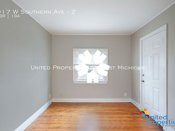 4th image of 917 W Southern Ave #2