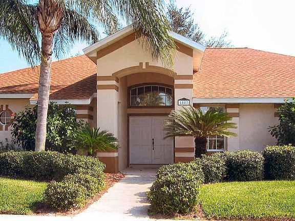 2nd image of 1887 Arbor Dr