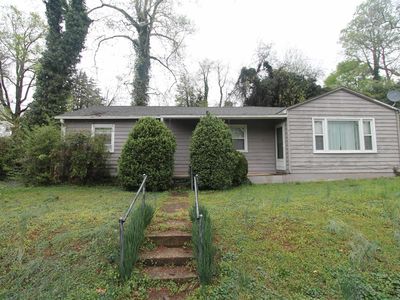1810 Chelsea Dr, Charlottesville, VA, 22903