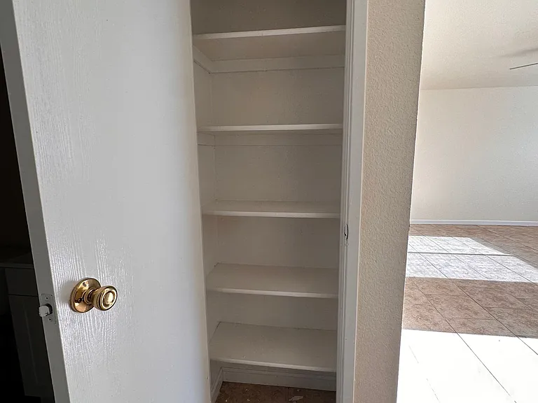 1400 Lambert Way #3 — Photo 7