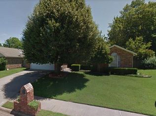 1603 S 24th St, Rogers, AR 72758