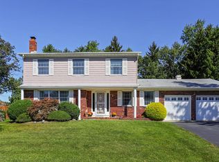24 Taunton Dr, Howell, NJ 07731