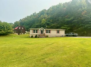 2179 Cowpen Rd, Pikeville, KY 41501
