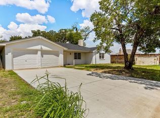 3601 Chimney Rock Dr, Fort Worth, TX 76140