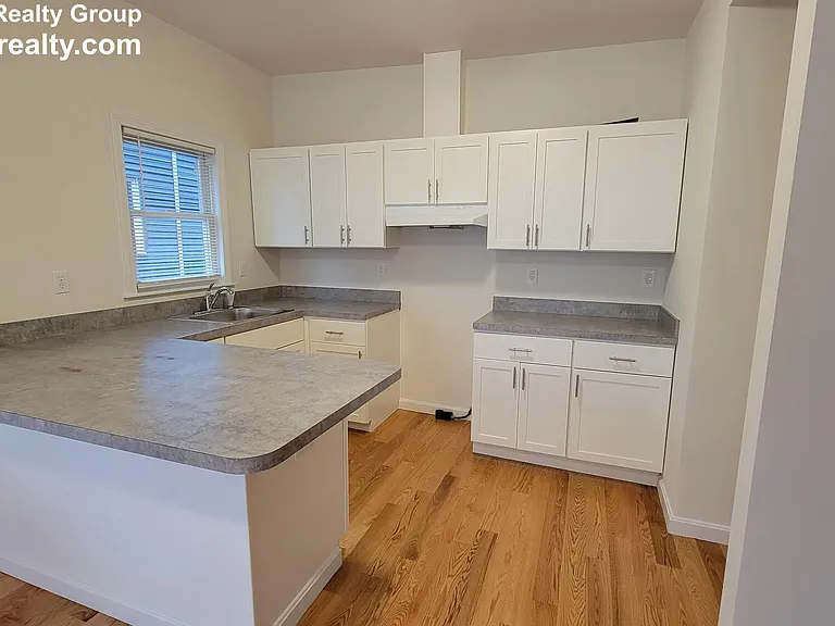 920 Hyde Park Ave #1 — Photo 1