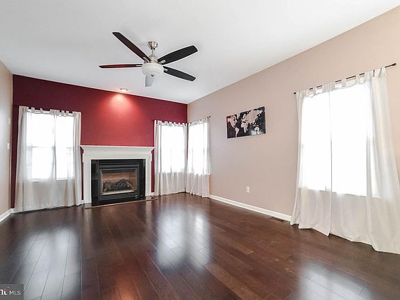 3rd image of 20688 Colby Dr