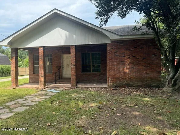 111 City Park Cir, New Iberia, LA 70563