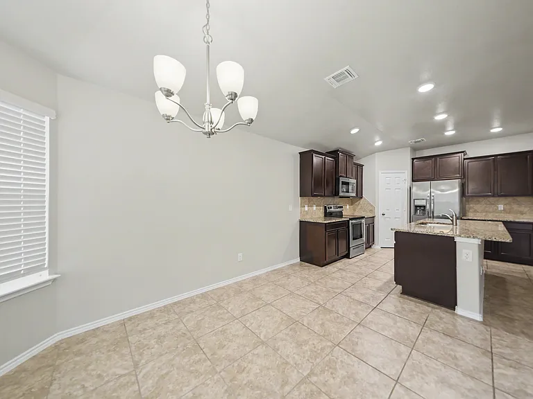 9405 Glynhill Ct — Photo 7