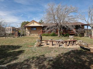 11400 S Hackberry Trl, Mayer, AZ 86333
