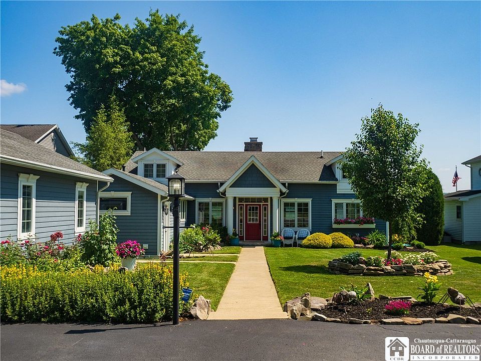1st image of 3166 Chautauqua Ave