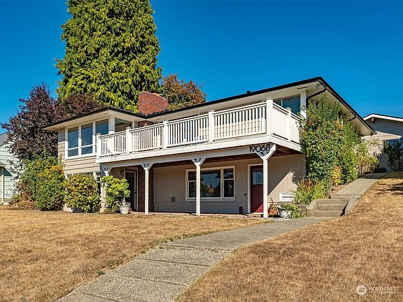 5th image of 19068 3rd Avenue NE