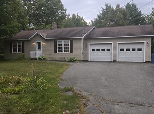 827 North Rd, Newburgh, ME 04444