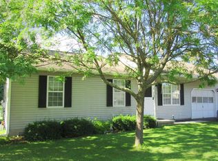 39 William St, South Glens Falls, NY 12803