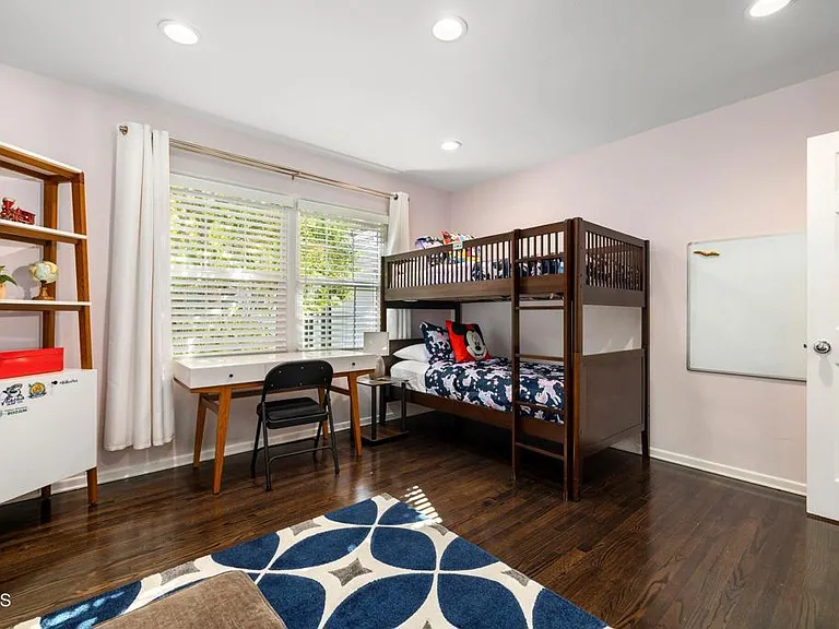 378 Grand Ave — Photo 15