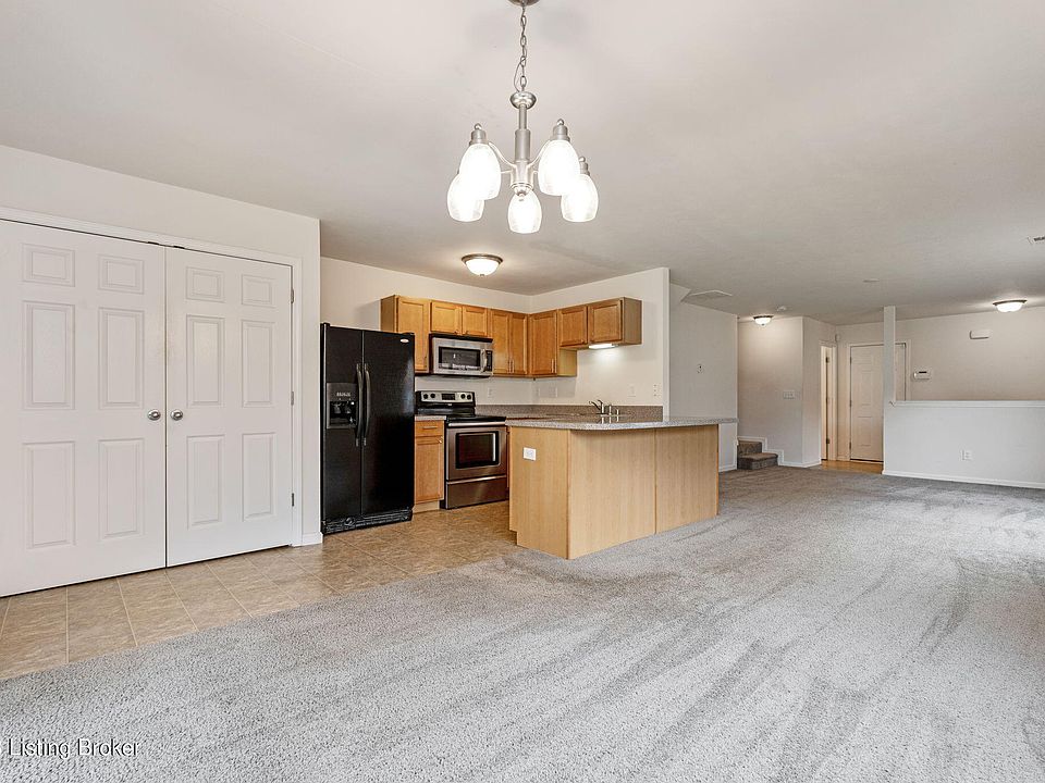1st image of 7804 Pleasure Walk Cir