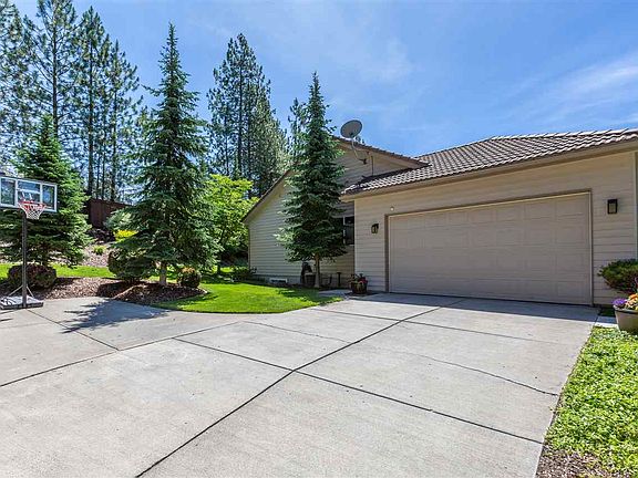 2nd image of 7707 E Woodview Ct