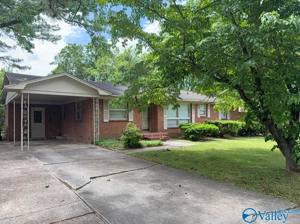 215 Wingate Ave SW, Huntsville, AL 35801