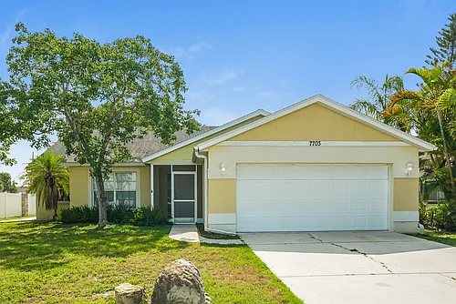 7703 33rd Ln E Photo 1 7703 33rd Ln E Photo 1