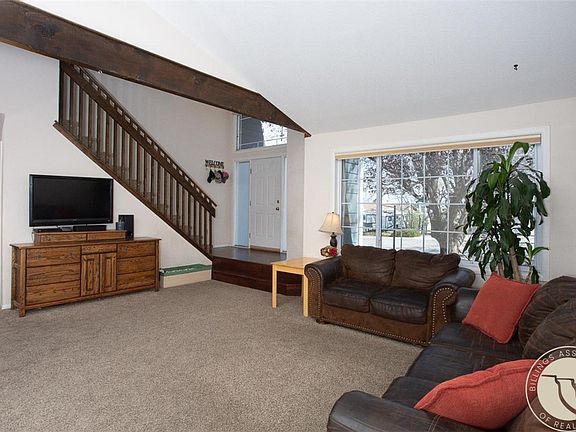 2nd image of 2152 Skyview Dr